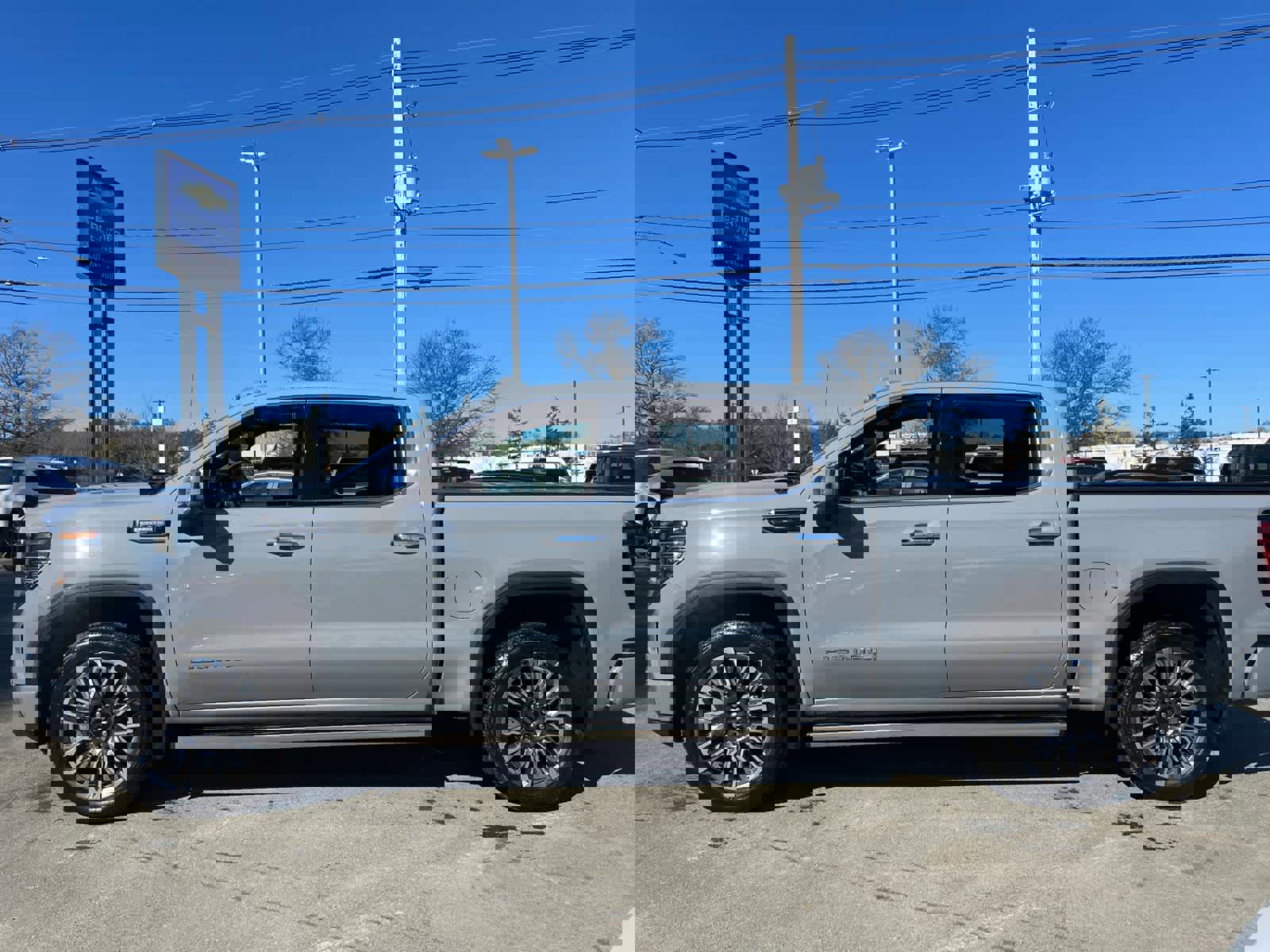 Certified 2025 GMC Sierra 1500 Denali Ultimate image 3