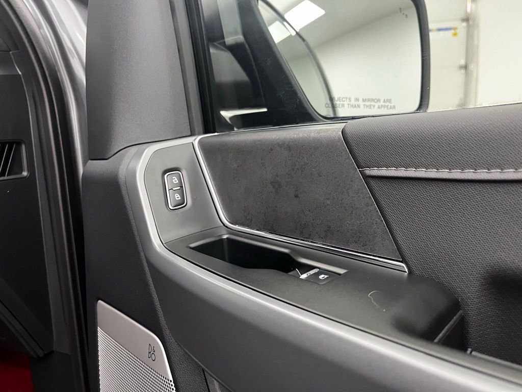 New 2025 Ford F150 XLT w/ Equipment Group 303A High image 27