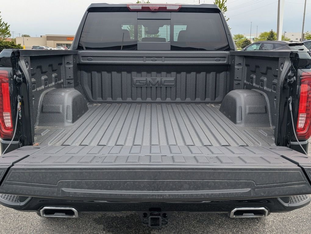 New 2026 GMC Sierra 1500 AT4 w/ AT4 Premium Package AWD/4WD image 28