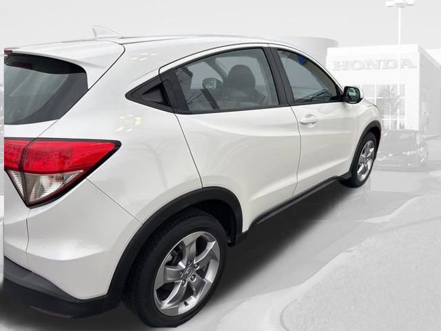 Used 2021 Honda HR-V LX image 3