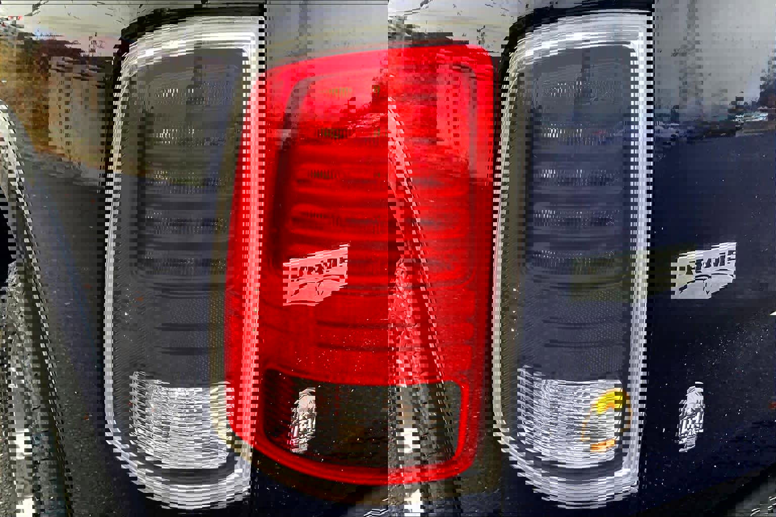 Used 2016 RAM 1500 Laramie w/ Convenience Group image 32