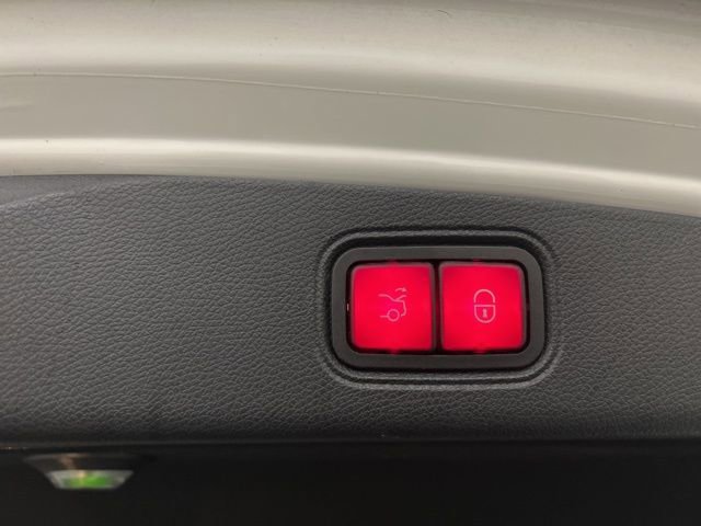 Used 2020 Mercedes-Benz E 450 4MATIC Coupe image 29