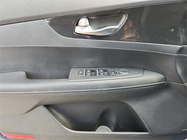 Used 2021 Kia Forte GT-Line w/ GT-Line Premium Package image 21