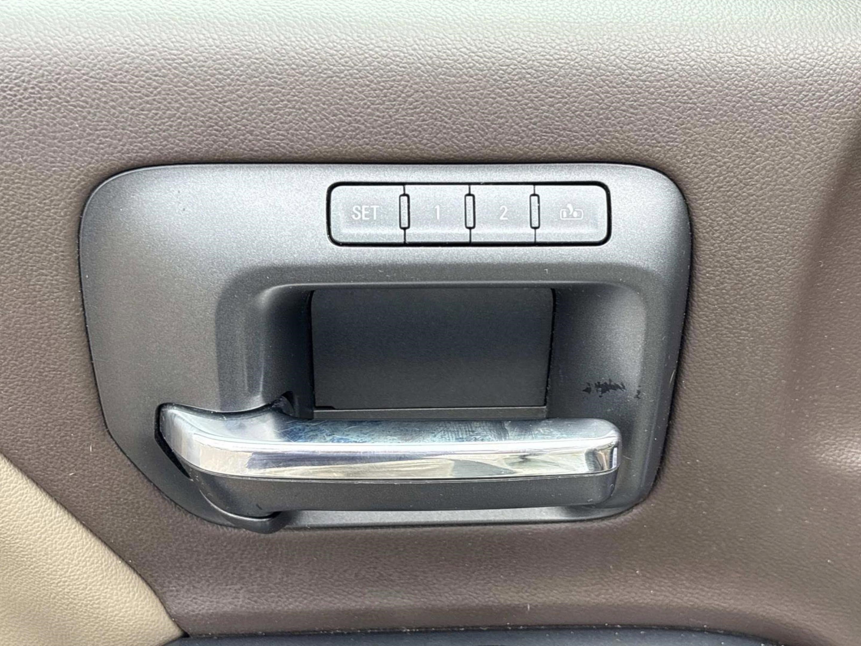 Used 2015 GMC Sierra 1500 SLT w/ SLT Crew Cab Value Package image 20