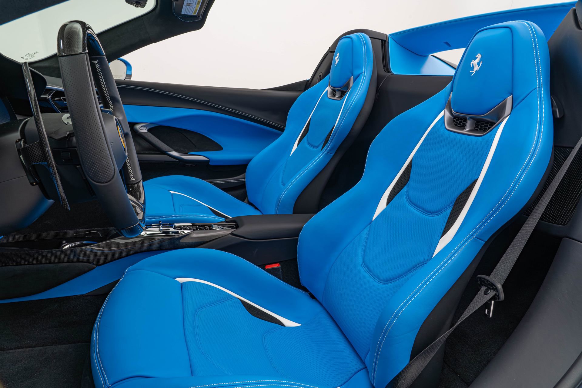 Certified 2025 Ferrari 296 GTS RWD image 5