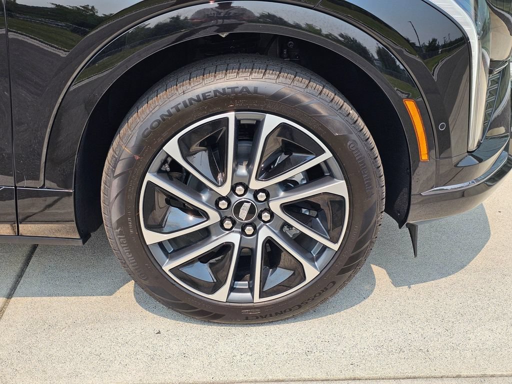 New 2026 Cadillac Optiq Sport 1 AWD/4WD image 9