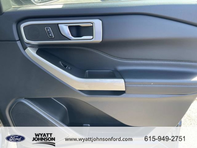 Certified 2023 Ford Explorer XLT w/ Equipment Group 202A image 25