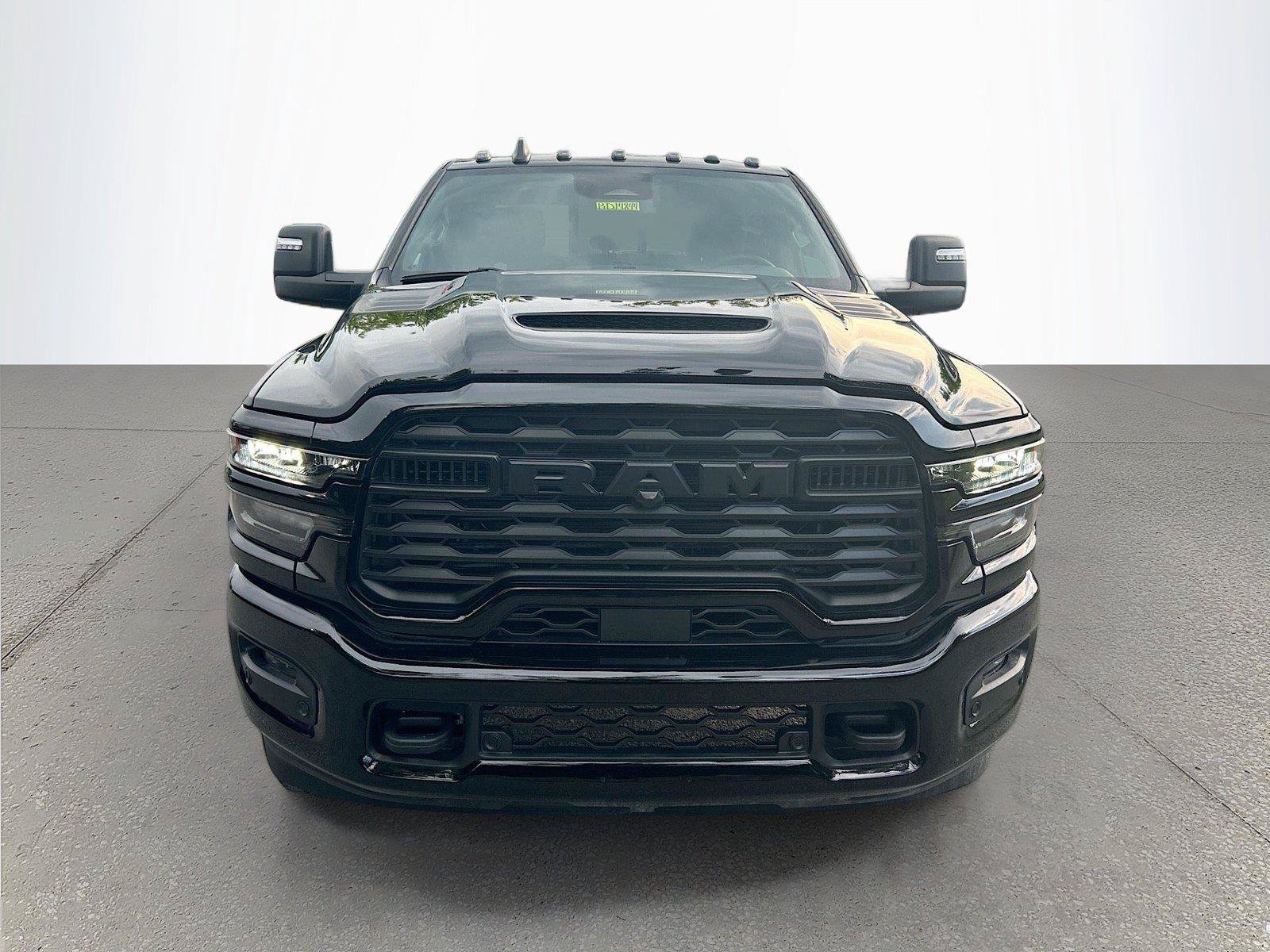New 2026 RAM 2500 Tradesman AWD/4WD image 9