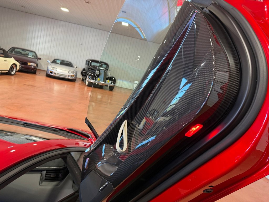 Used 2019 Lamborghini Aventador SVJ image 35