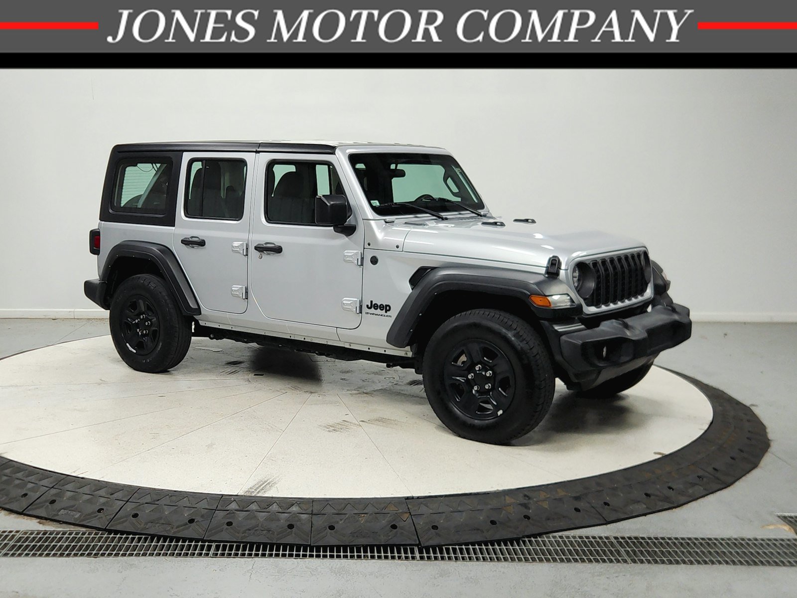 Used 2024 Jeep Wrangler Unlimited Sport AWD/4WD image 1