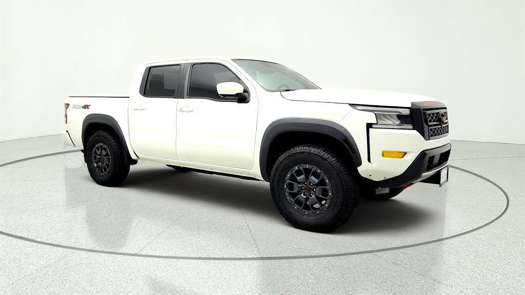Used 2023 Nissan Frontier PRO-4X w/ Pro-4X Premium Package AWD/4WD image 3