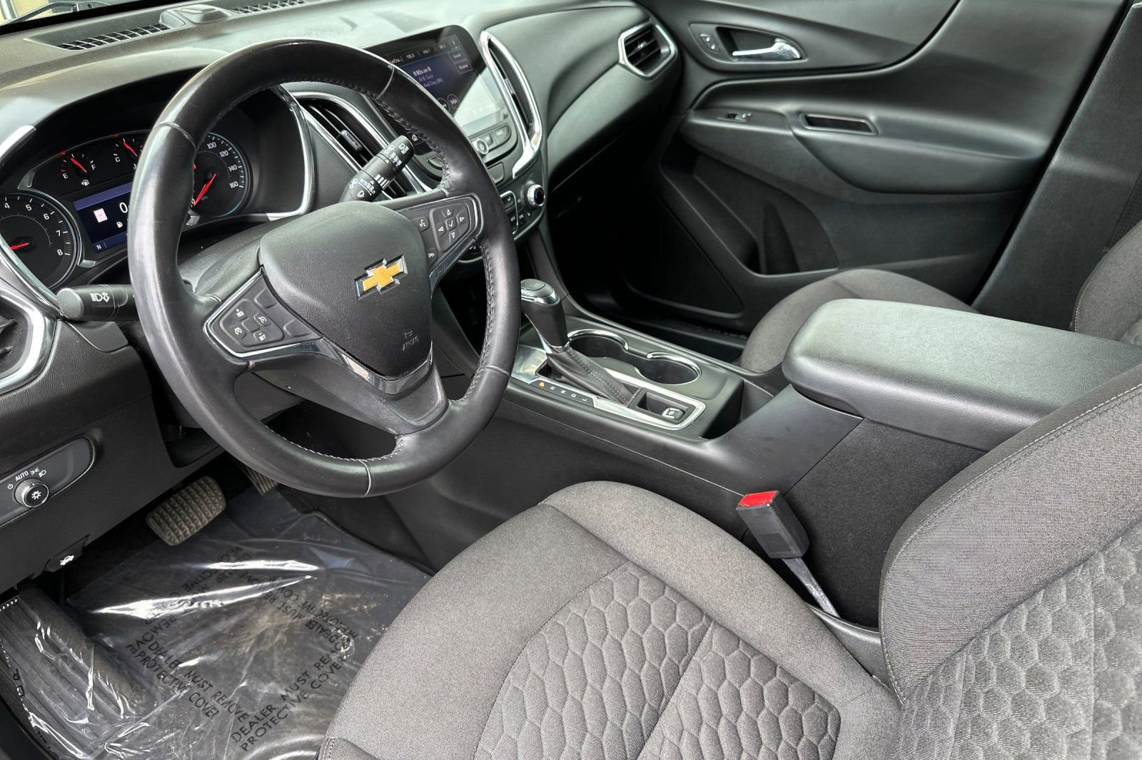 Used 2019 Chevrolet Equinox LT FWD image 10