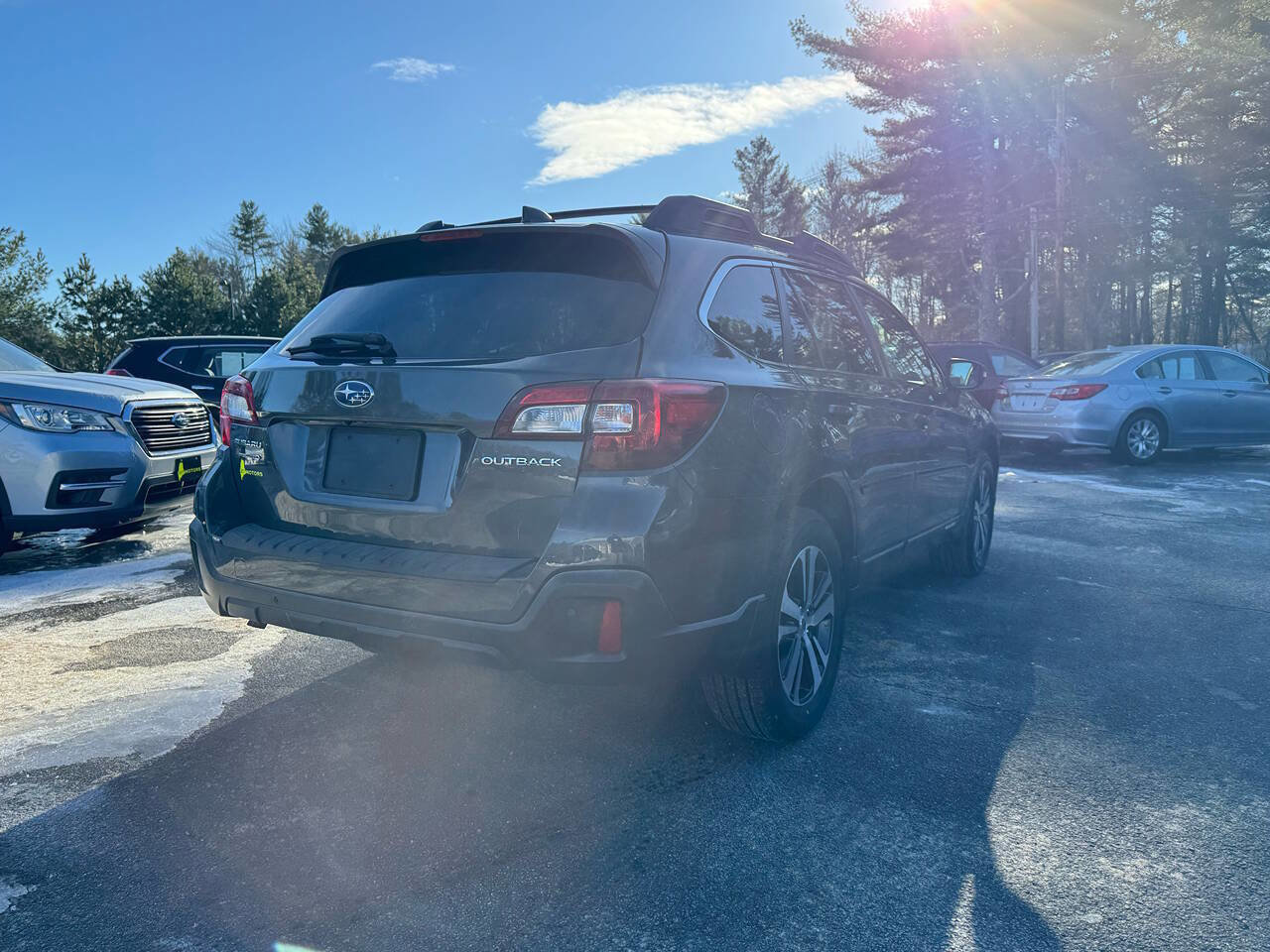 Used 2019 Subaru Outback 2.5i Limited image 9