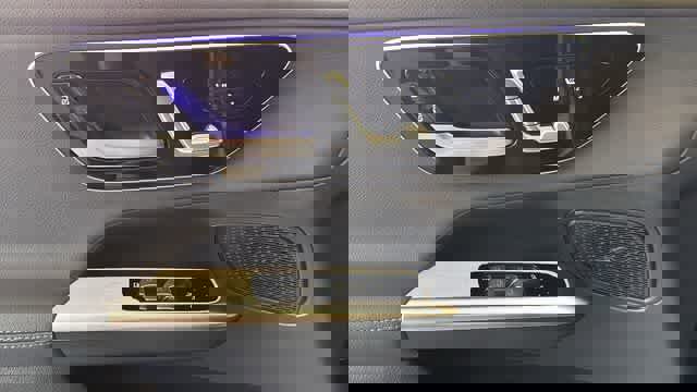 Used 2025 Mercedes-Benz GLC 300 4MATIC image 13