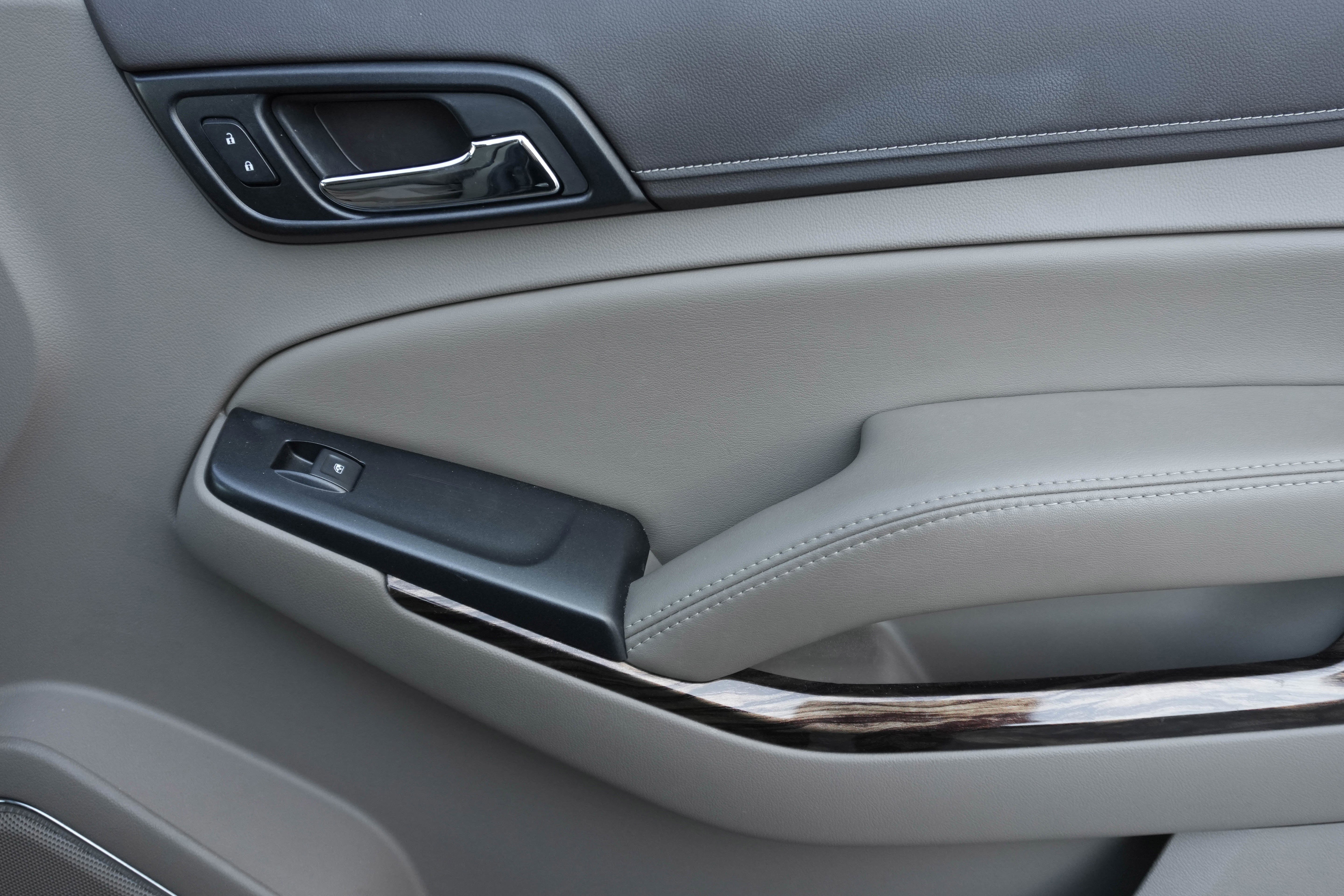 Used 2019 GMC Yukon SLT w/ Graphite Edition image 26