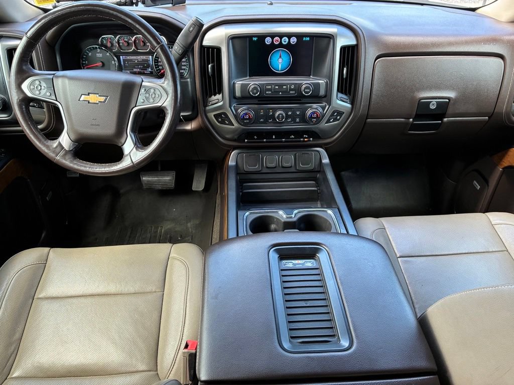Used 2018 Chevrolet Silverado 1500 LTZ w/ Sport Package AWD/4WD image 10