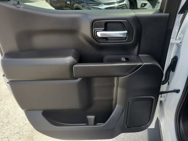 Used 2023 Chevrolet Silverado 1500 Custom RWD image 9