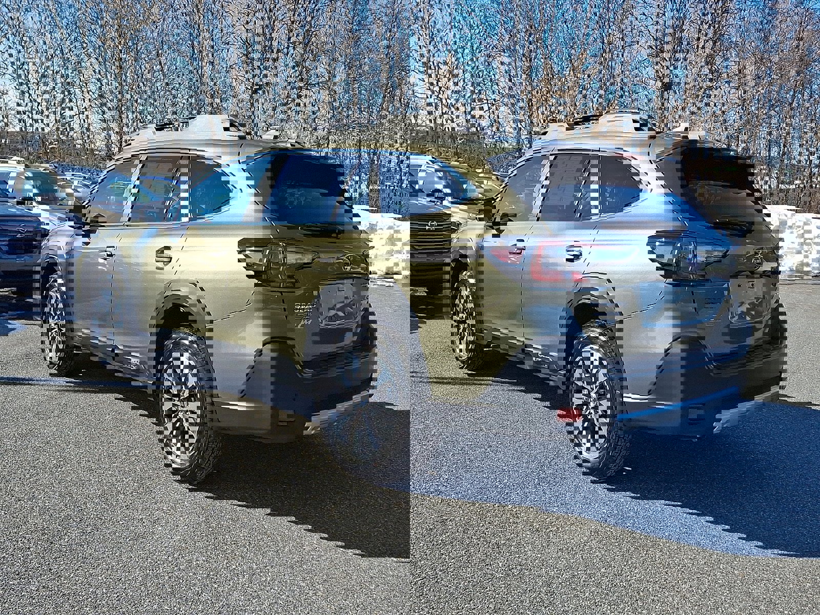 Certified 2025 Subaru Outback Limited AWD/4WD image 6