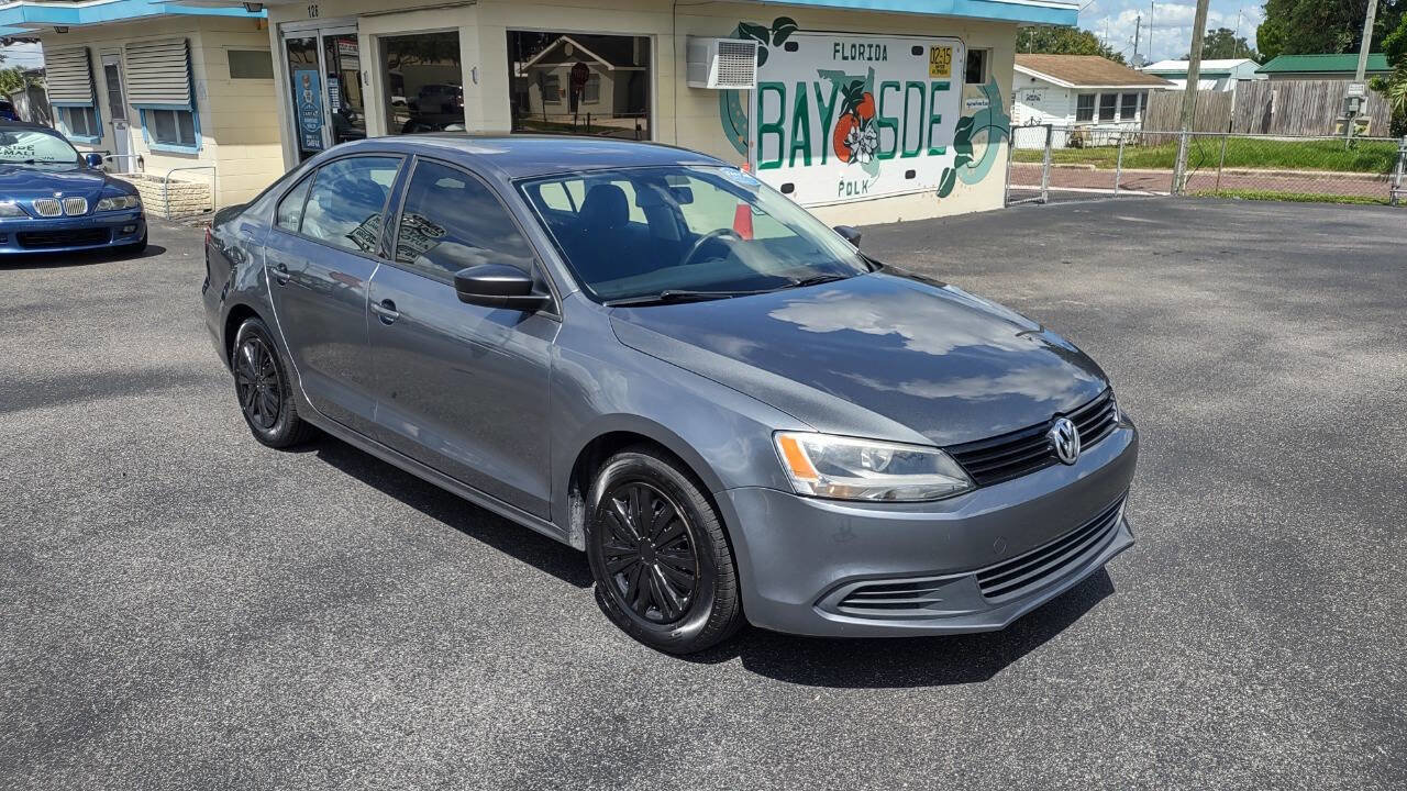 Used 2014 Volkswagen Jetta S image 4