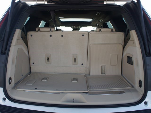 Certified 2022 Cadillac Escalade Premium Luxury w/ LPO, Floor Liner Package image 20