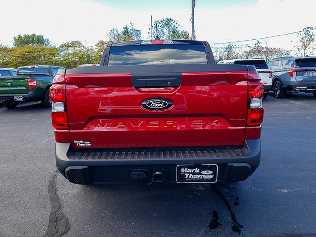New 2025 Ford Maverick XLT w/ XLT Luxury Package image 4