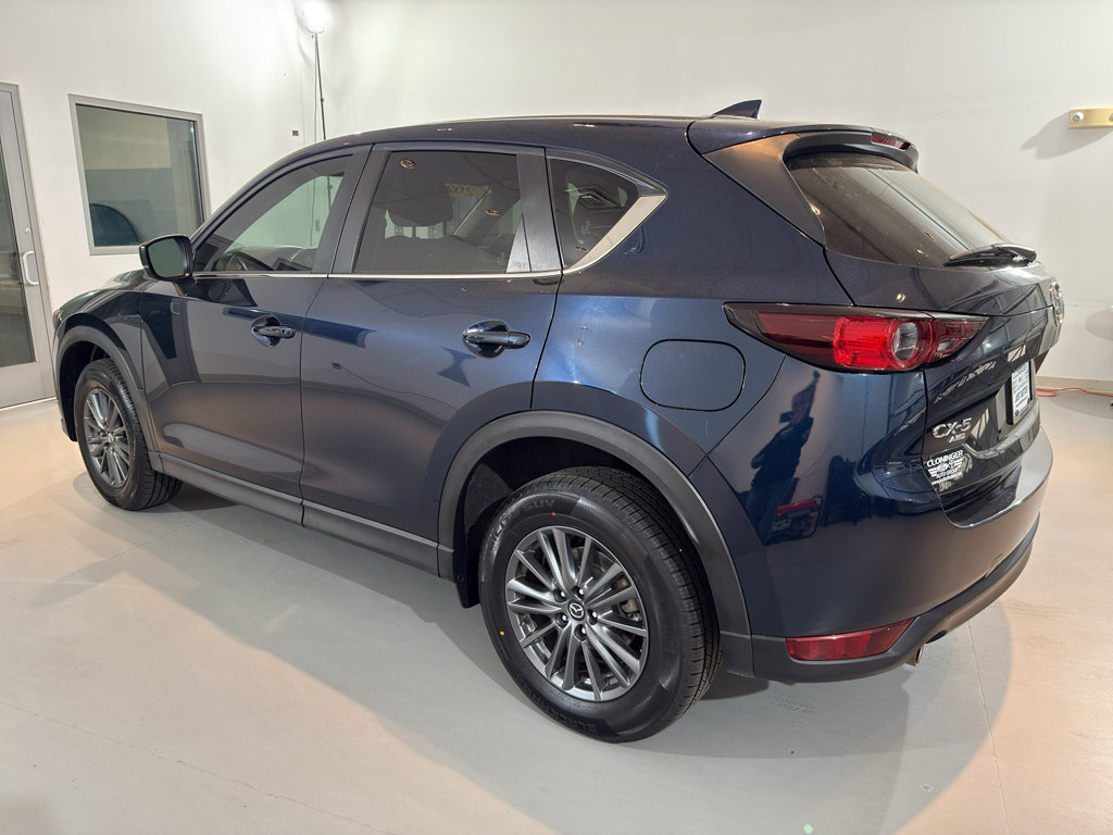 Used 2021 MAZDA CX-5 Touring image 5