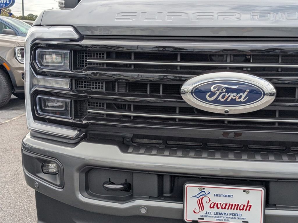 New 2026 Ford F250 Platinum image 10