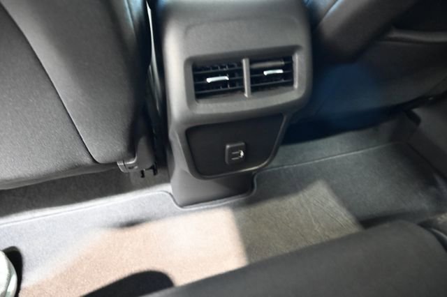 Used 2024 Chevrolet Equinox LT image 24