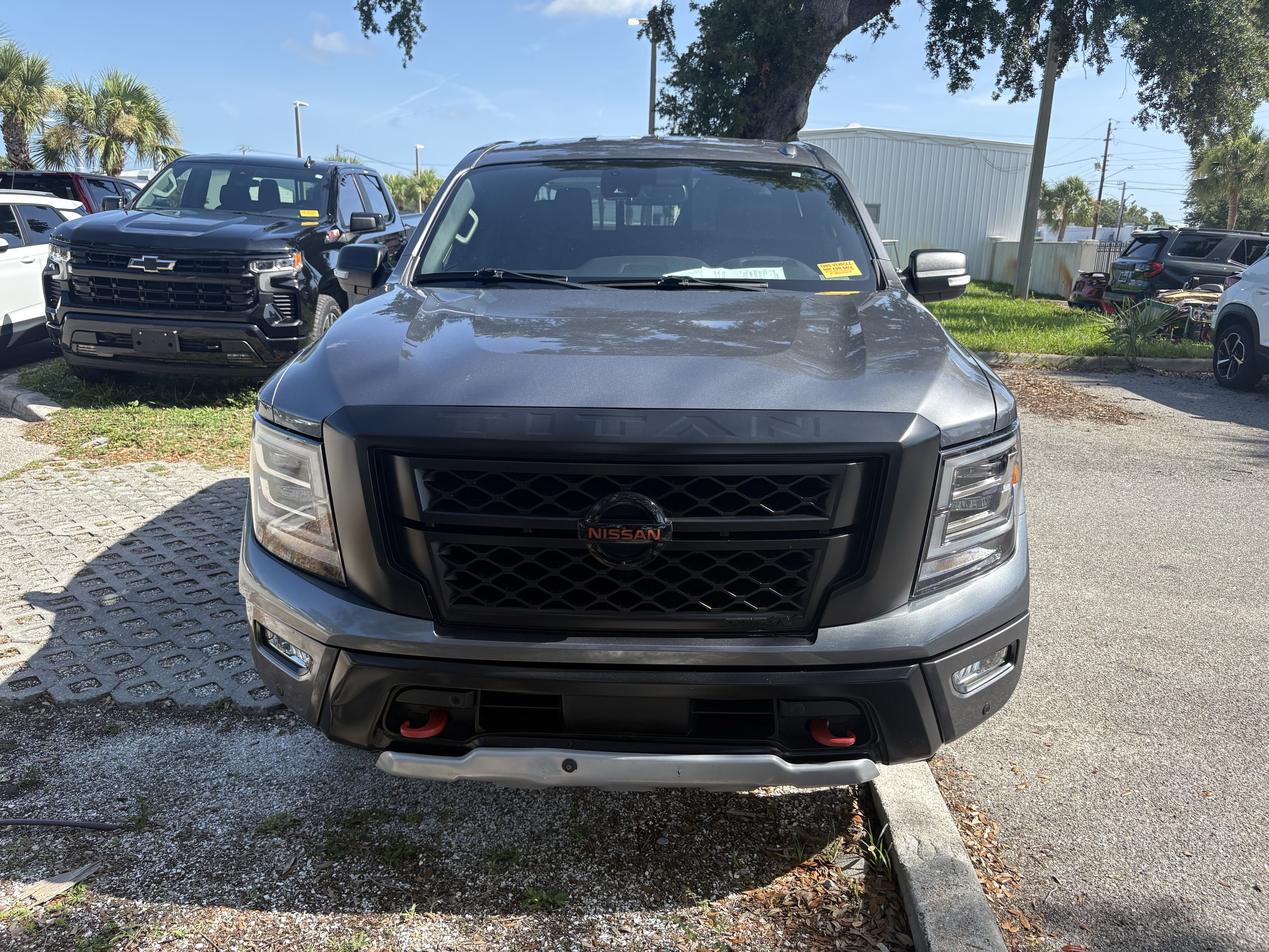 Used 2020 Nissan Titan PRO-4X w/ Pro-4x Utility Package AWD/4WD image 2