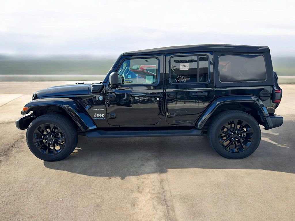 Used 2023 Jeep Wrangler Sahara 4xe image 18