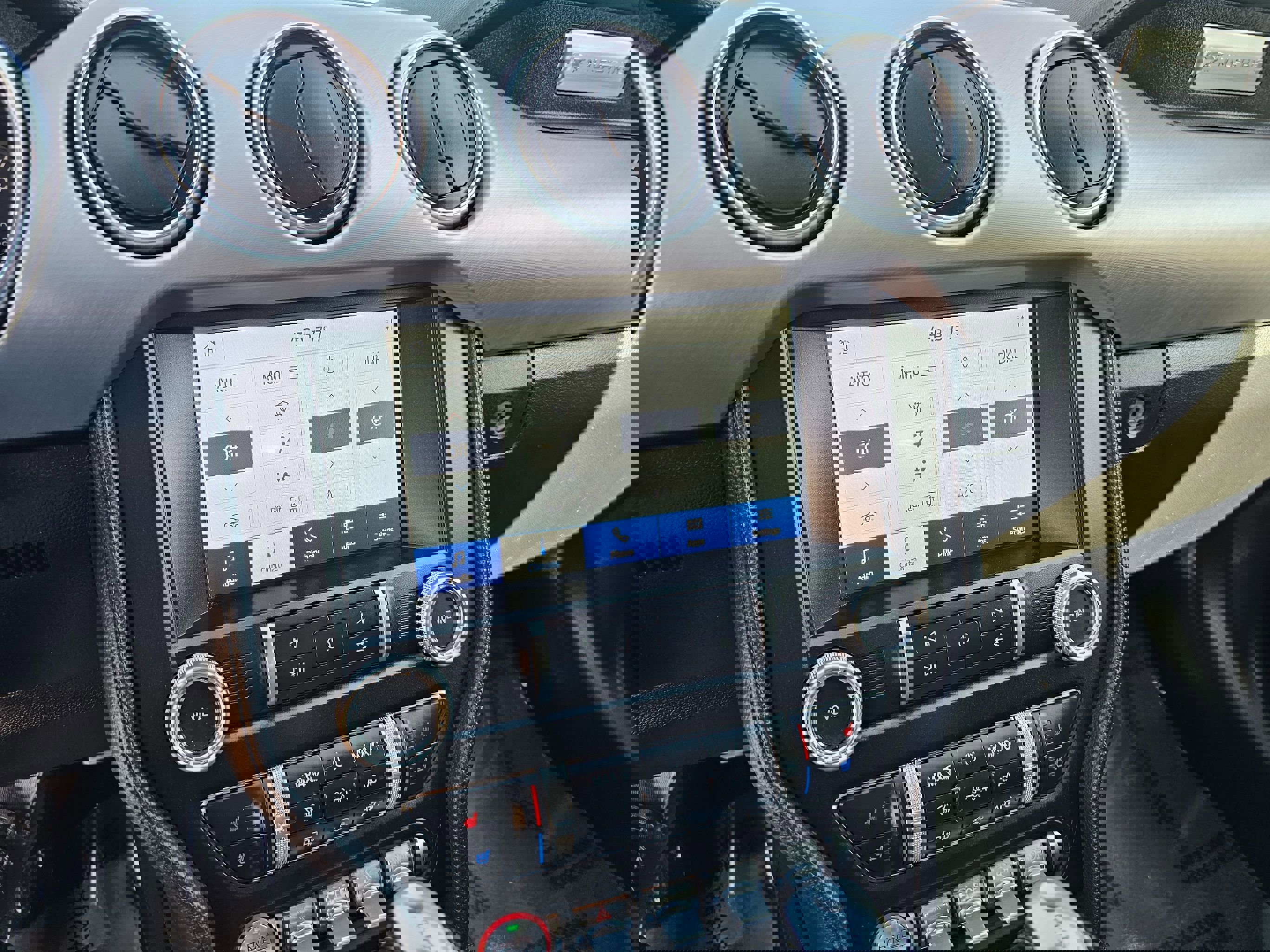 Used 2023 Ford Mustang Premium image 26