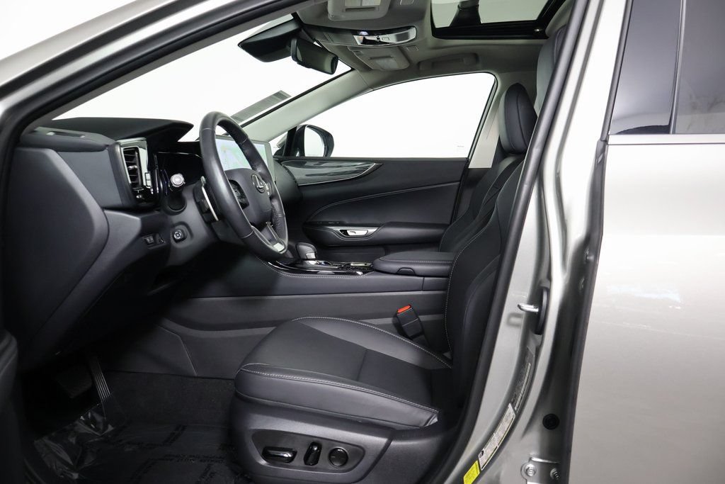 Certified 2026 Lexus NX 350 AWD w/ Accessory Package (2T) image 10