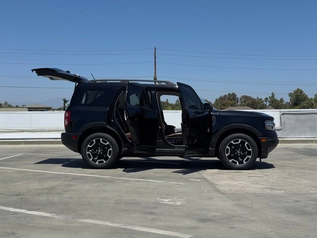 Used 2023 Ford Bronco Sport Outer Banks w/ Tech Package AWD/4WD image 31
