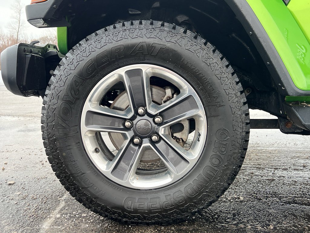 Used 2019 Jeep Wrangler Unlimited Sahara w/ Cold Weather Group image 10