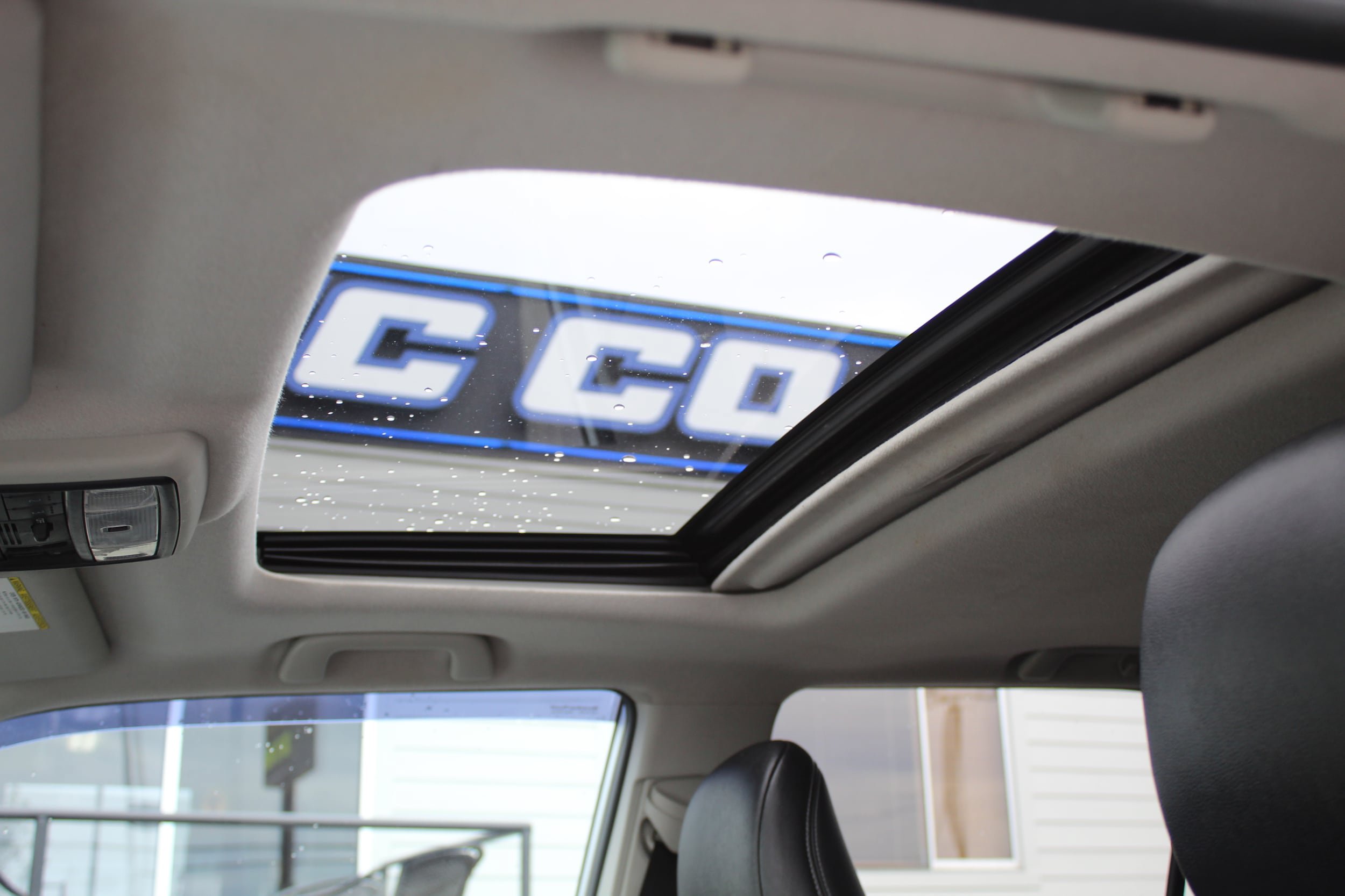 Used 2014 Toyota 4Runner SR5 Premium RWD image 41