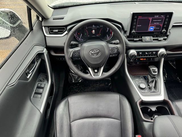 Used 2019 Toyota RAV4 Limited w/ Cold Weather Package image 5