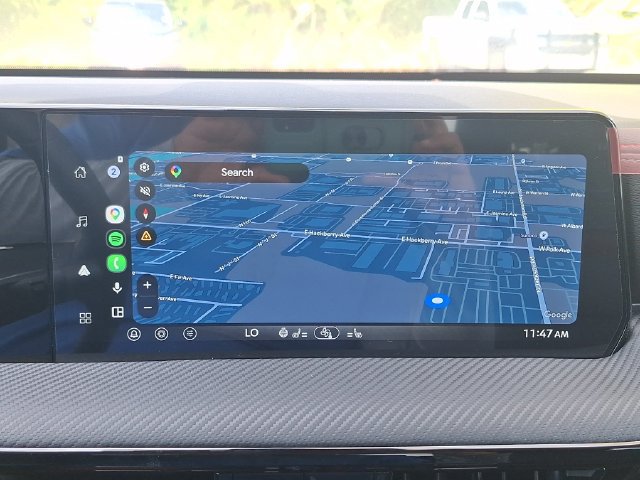 New 2026 Nissan Kicks SR w/ SR Premium Package FWD image 19