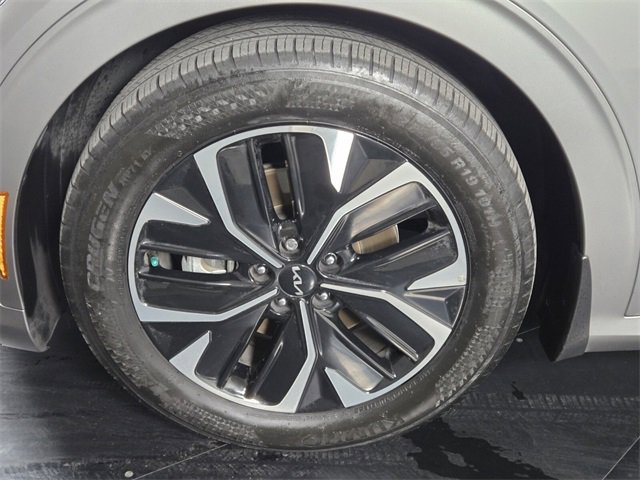 Used 2022 Kia EV6 GT-Line w/ GT-Line White Seat Package image 12