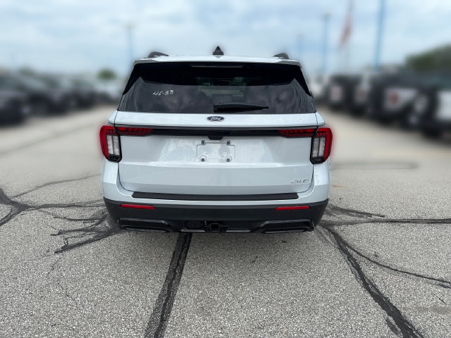 New 2026 Ford Explorer ST-Line AWD/4WD image 7