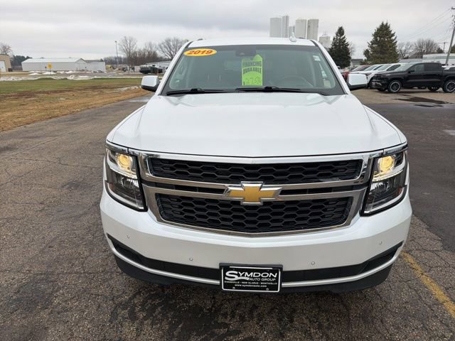 Used 2019 Chevrolet Suburban LT w/ Luxury Package image 9
