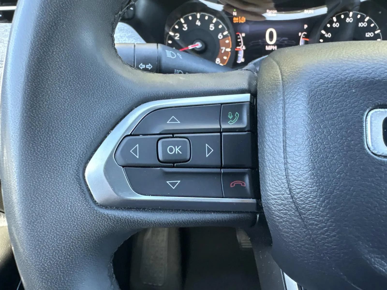 Used 2024 Jeep Compass Latitude AWD/4WD image 27