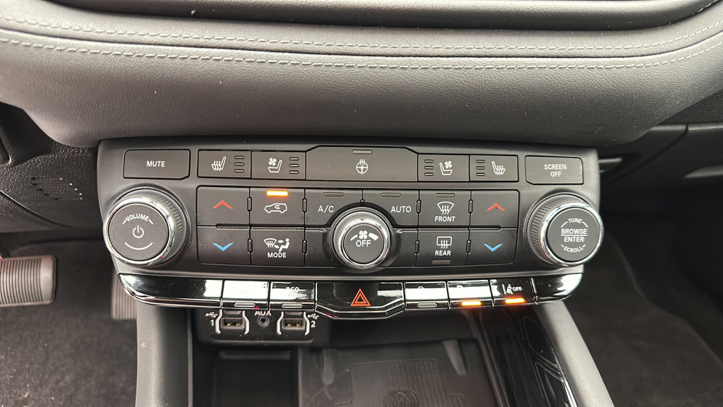 Used 2022 Dodge Durango Citadel AWD/4WD image 25