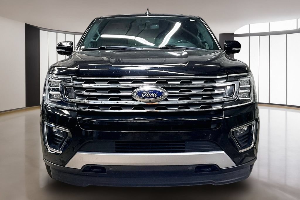 Used 2019 Ford Expedition Limited w/ Special Edition Package AWD/4WD image 3