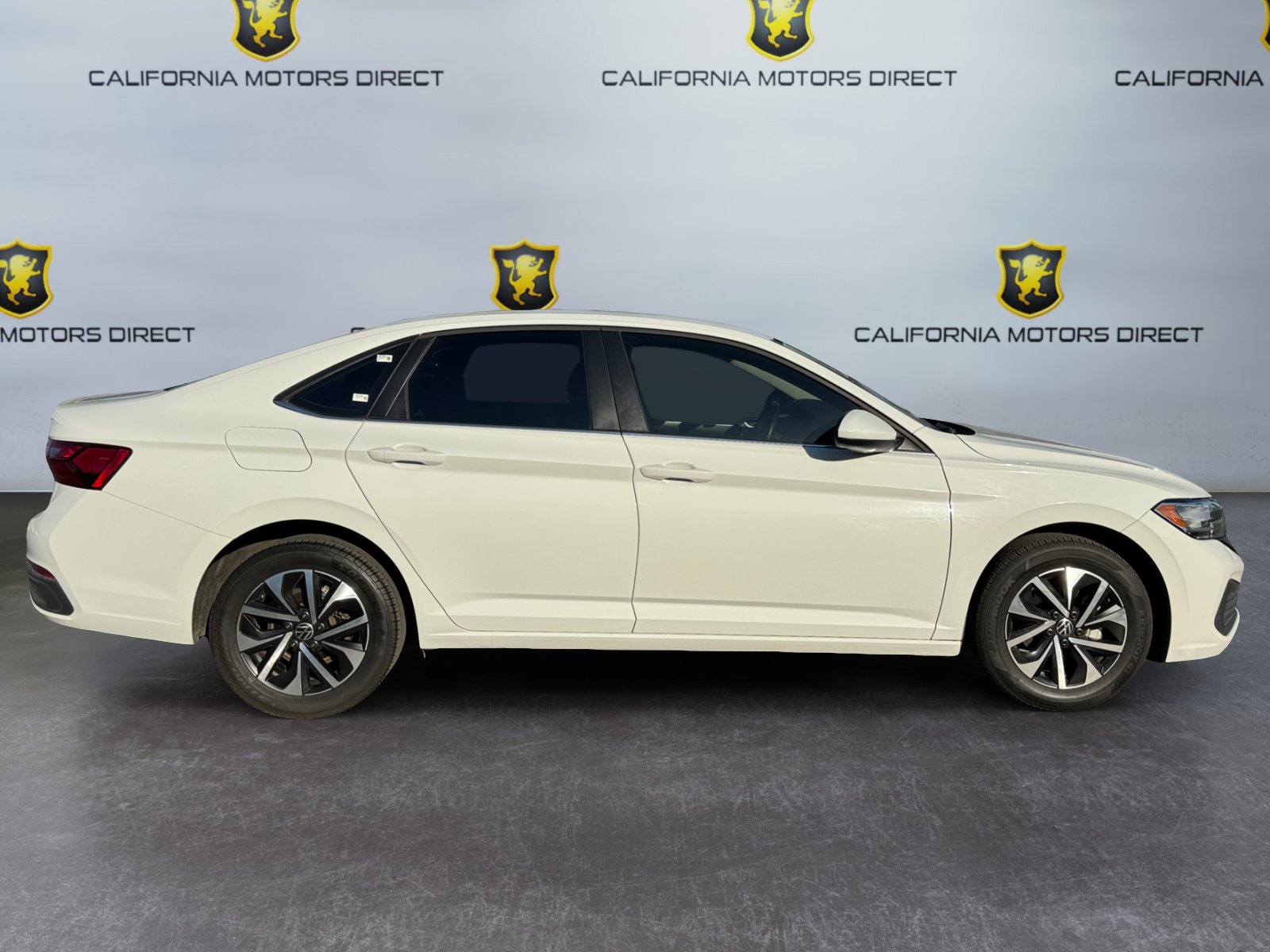 Used 2024 Volkswagen Jetta S FWD image 6