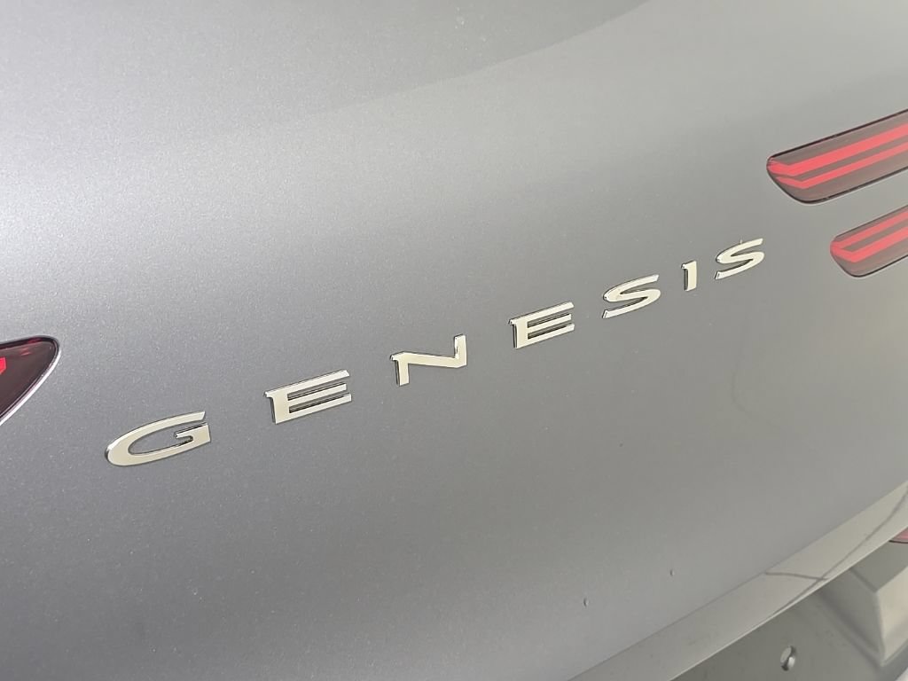 New 2027 Genesis GV70 2.5T Select AWD/4WD image 11