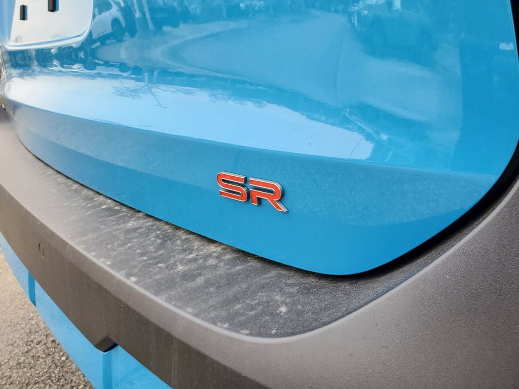 New 2026 Nissan Kicks SR w/ SR Premium Package FWD image 6