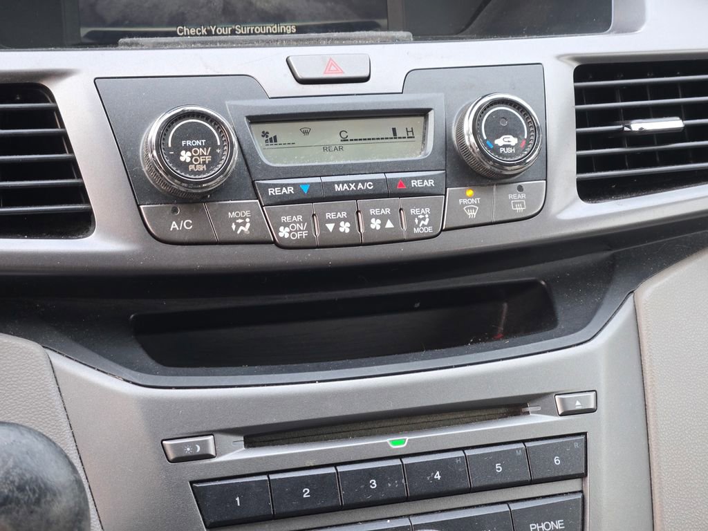 Used 2014 Honda Odyssey LX image 30