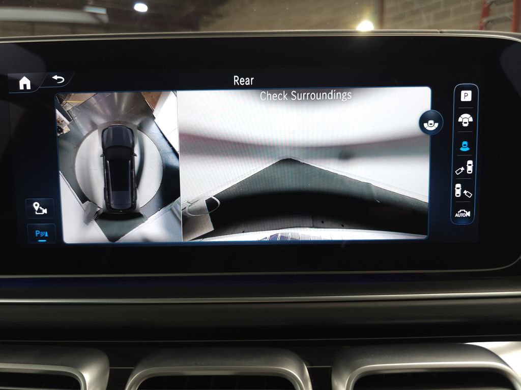 Used 2024 Mercedes-Benz Maybach GLS 600 4MATIC image 18