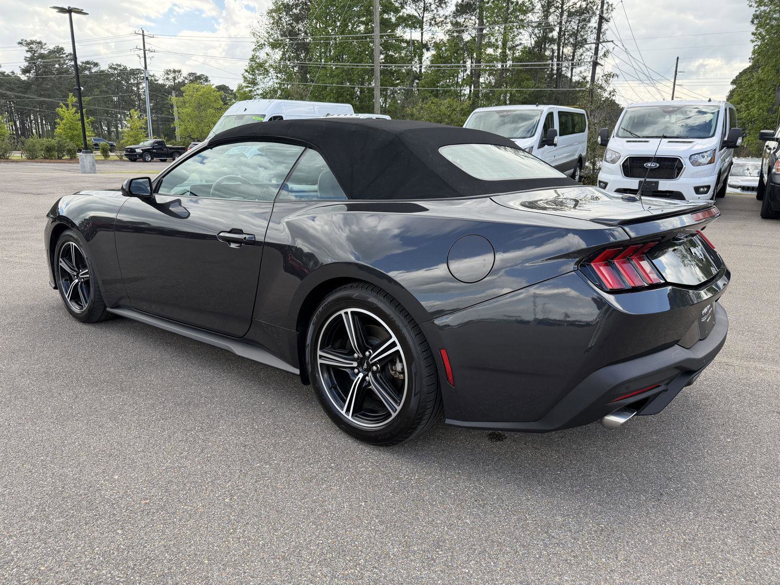 Used 2024 Ford Mustang Premium RWD image 6