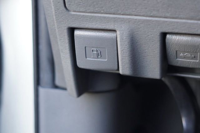 Used 2020 Toyota Sienna LE image 20